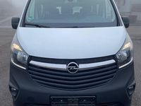 Gebraucht Opel Vivaro 121 PS (88 kW) 2019 Weiß Van / Kleinbus