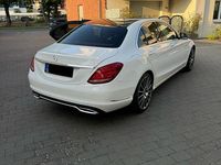 Gebraucht Mercedes C180 Exclusive 156 PS (114 kW) 2015 Weiß Limousine