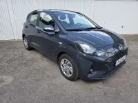 Gebraucht Hyundai i10 Select 63 PS (46 kW) 2024 Aurora grey / met Kleinwagen