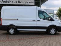 Gebraucht Ford Transit Trend 131 PS (96 kW) 2023 Weiß Limousine