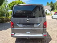 Gebraucht VW Caravelle Highline 204 PS (150 kW) 2021 Indiumgrau Van