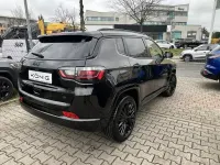 Second-hand Jeep Compass 239 CP (175 kW) 2022 Negru SUV