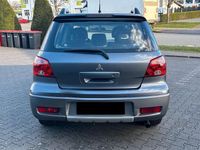 Gebraucht Mitsubishi Outlander Invite 136 PS (100 kW) 2006 Grau SUV