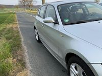 Gebraucht BMW 116 122 PS (89 kW) 2009 Silber Kleinwagen