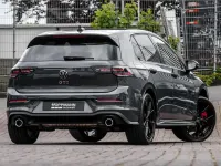 Neu VW Golf VIII GTI 265 PS (194 kW) 2026 Delfingrau metallic Limousine