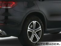 Gebraucht Mercedes GLC220 Exclusive 194 PS (142 kW) 2022 197 lack obsidianschwarz (metallic) SUV