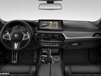 Gebraucht BMW M550 Performance 530 PS (389 kW) 2023 Skyscraper grau Limousine