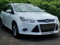 Gebraucht Ford Focus 100 PS (73 kW) 2014 Weiß Kombi