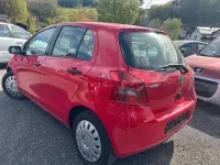 Gebraucht Toyota Yaris Cool 69 PS (50 kW) 2008 Super red v Kleinwagen