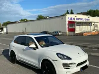 Gebraucht Porsche Cayenne 245 PS (180 kW) 2012 Weiß SUV