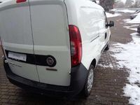 Gebraucht Fiat Doblò 101 PS (74 kW) 2018 Colore esterno (weiß) Van / Kleinbus