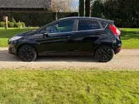 Gebraucht Ford Fiesta Titanium 101 PS (74 kW) 2017 Schwarz Kleinwagen