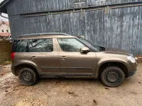 Gebraucht Skoda Yeti 105 PS (77 kW) 2011 Gold SUV