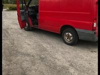 Gebraucht Ford Transit 110 PS (80 kW) 2008 Rot Van / Kleinbus