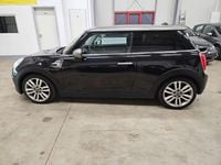 Gebraucht Mini Cooper 136 PS (100 kW) 2016 Midnight black metallic Kleinwagen
