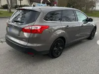 Używany Ford Focus Titanium 125 KM (91 kW) 2014 Srebrny Kombi