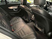 Gebraucht Mercedes C250 AMG line 204 PS (150 kW) 2015 Weiß Limousine
