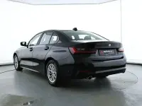 Gebraucht BMW 318 Advantage 150 PS (110 kW) 2021 Schwarz Limousine
