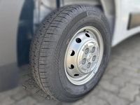 Gebraucht Peugeot Boxer 140 PS (102 kW) 2024 Weiß Van