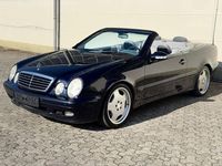 Gebraucht Mercedes CLK230 Avantgarde 197 PS (144 kW) 2001 Blau Cabrio