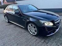 Gebraucht Mercedes E500 Elegance 387 PS (284 kW) 2011 Schwarz Limousine