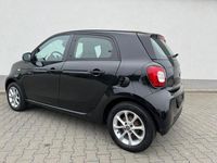 Second-hand Smart ForFour 90 CP (66 kW) 2019 Negru Hatchback