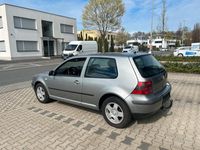 Gebraucht VW Golf IV 75 PS (55 kW) 2004 Silber