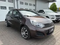 Gebraucht Kia Rio 86 PS (63 kW) 2012 Braun Limousine