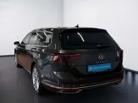 Gebraucht VW Passat Elegance 200 PS (147 kW) 2022 Grau Kombi