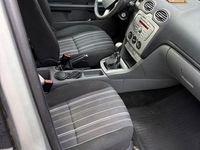Gebraucht Ford Focus 101 PS (74 kW) 2009 Silber Limousine