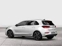 Neu Hyundai i30 Advantage 101 PS (74 kW) 2025 Schwarz Limousine