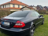 Gebraucht Mercedes CLK220 150 PS (110 kW) 2007 Blau Coupé