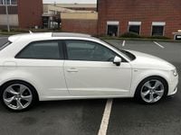 Gebraucht Audi A3 S-Line 122 PS (89 kW) 2012 Weiß Kleinwagen