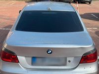 Gebraucht BMW 525 177 PS (130 kW) 2004 Silber Limousine