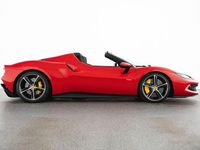 Gebraucht Ferrari 296 663 PS (487 kW) 2024 Rot Cabrio