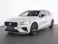 Gebraucht Volvo V60 Plus 397 PS (291 kW) 2023 Weiss crystal white pearl / me Kombi