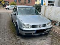 Gebraucht VW Golf IV 75 PS (55 kW) 2002 Silber Kleinwagen