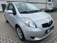 gebraucht Toyota Yaris Sol 1,3 VVT-i -KLIMA-8 X BEREIFT