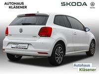 Gebraucht VW Polo Sound 60 PS (44 kW) 2017 Pure white (weiß) Kleinwagen