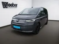 Gebraucht VW Multivan Style 150 PS (110 kW) 2023 Grau Van / Kleinbus