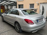 Gebraucht Mercedes C180 156 PS (114 kW) 2014 Silber Limousine