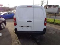 Second-hand Opel Combo Selection 76 CP (55 kW) 2019 Alb Monovolum