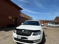 Usata Skoda Octavia Ambition 150 CV (110 kW) 2013 Bianco Station wagon