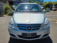 Gebraucht Mercedes B160 95 PS (69 kW) 2010 Silber Kleinwagen