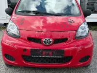 Gebraucht Toyota Aygo Basis 68 PS (50 kW) 2009 Rot Kleinwagen