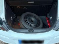 Gebraucht Opel Corsa 88 PS (64 kW) 2010 Weiß Kleinwagen