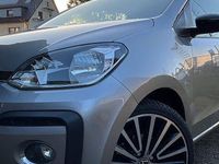 Gebraucht VW up! high up! 90 PS (66 kW) 2017 Silber Kleinwagen