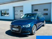 Gebraucht Audi e-tron Sport 204 PS (150 kW) 2020 Blau SUV