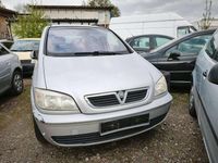 Gebraucht Opel Zafira Elegance 101 PS (74 kW) 2004 Silber Van / Kleinbus