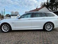 Gebraucht BMW 520 190 PS (139 kW) 2016 Weiß Kombi